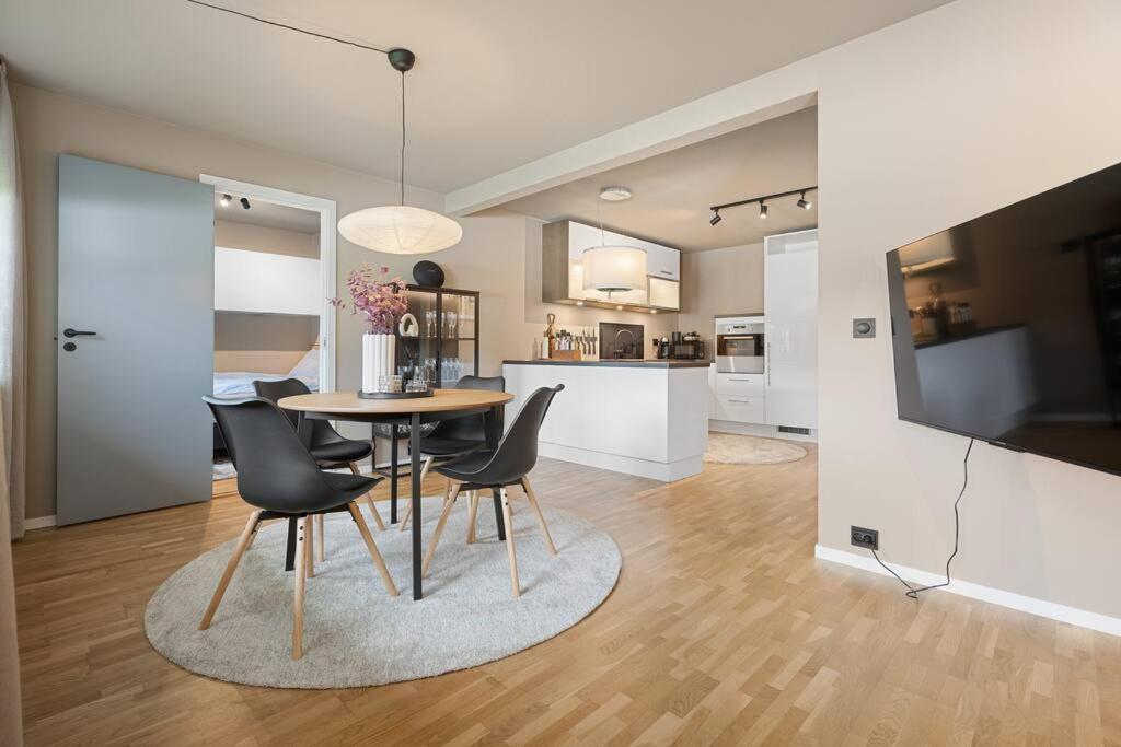 Aurora Luxury Apartment Tromsø Exteriör bild