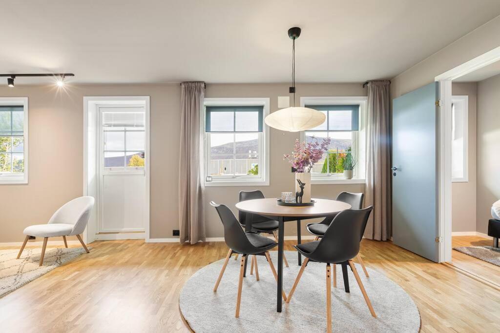 Aurora Luxury Apartment Tromsø Exteriör bild