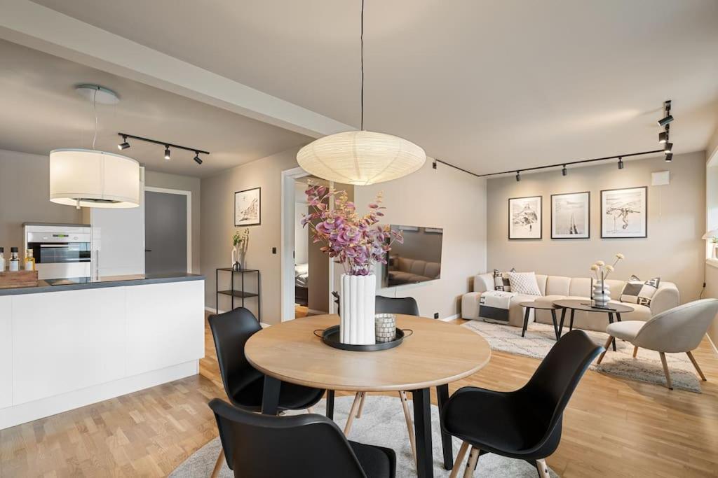 Aurora Luxury Apartment Tromsø Exteriör bild